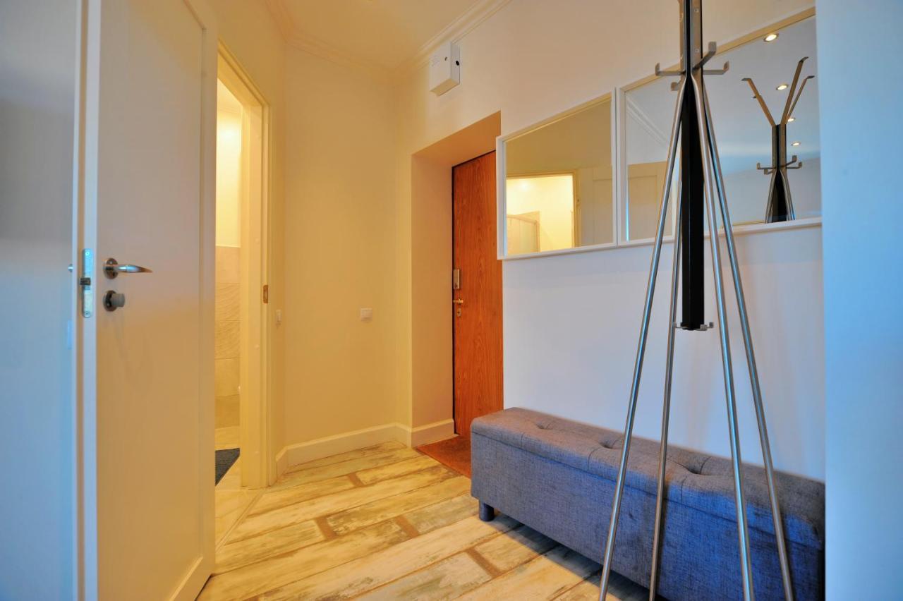Gertrudes Residence Stay In Light-Filled Studio Apartment In Central Riga Exterior photo